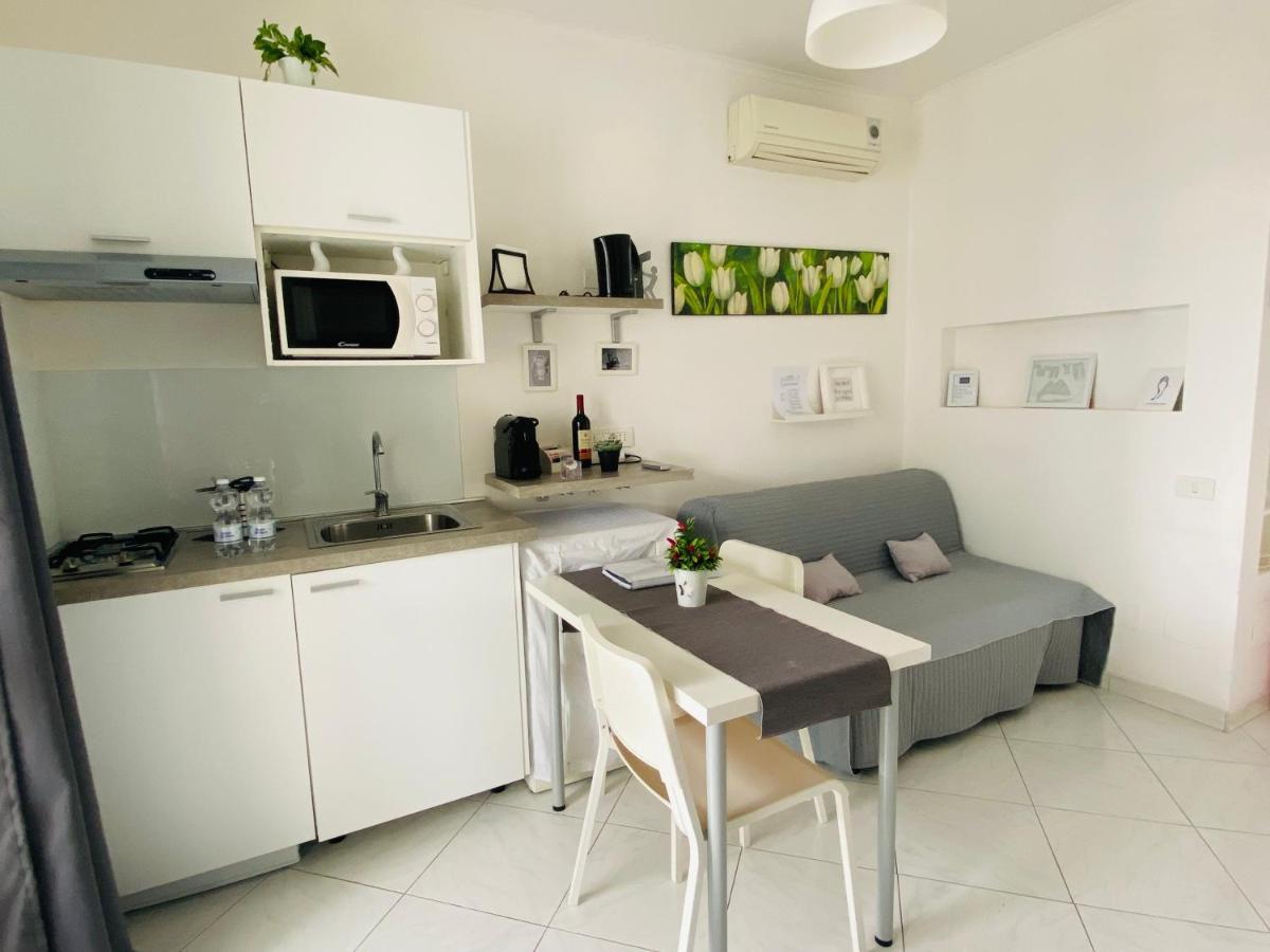 Vesucharme Flat Apartman Nápoly Kültér fotó