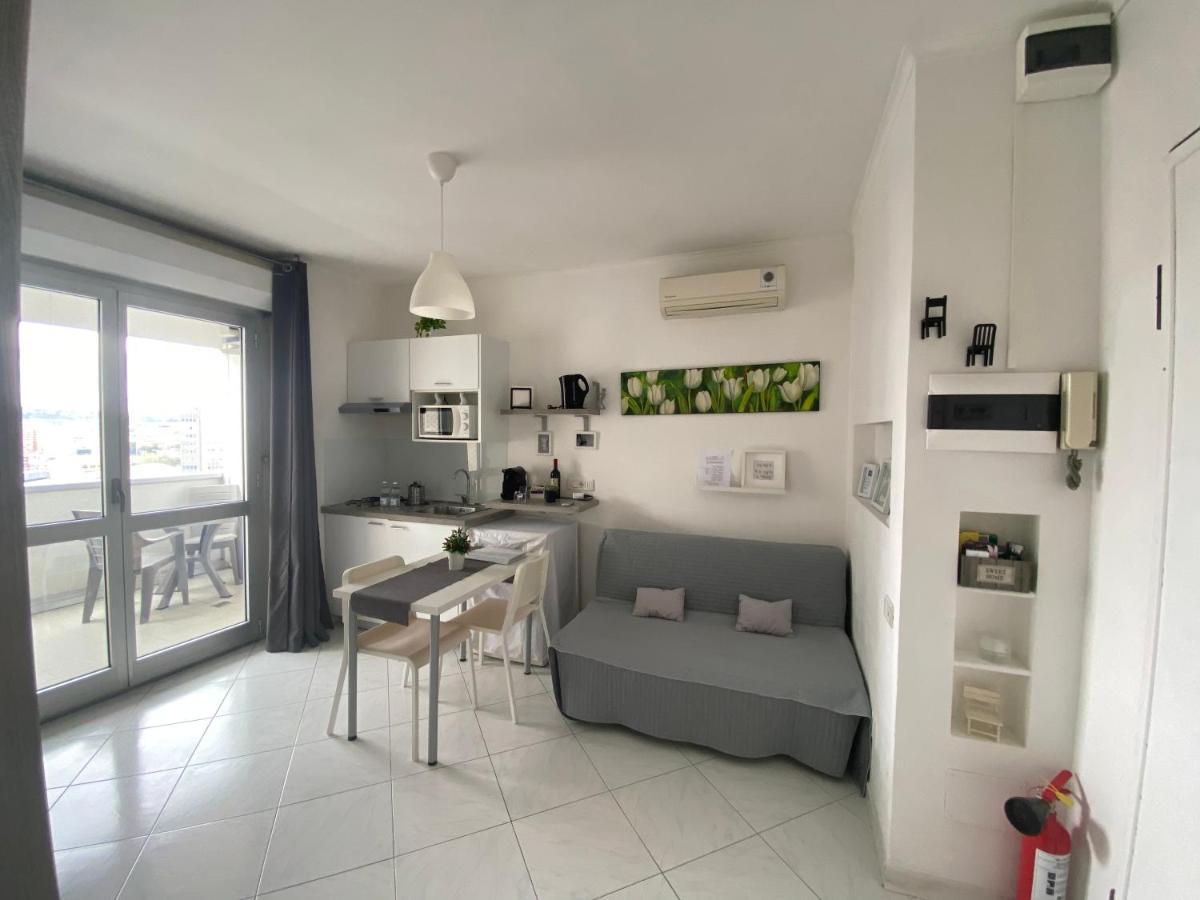 Vesucharme Flat Apartman Nápoly Kültér fotó